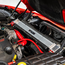 画像をギャラリービューアに読み込む, Mishimoto 97-04 Chevy Corvette C5 Performance Aluminum Radiator