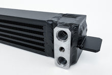 画像をギャラリービューアに読み込む, CSF 92-99 BMW E36 Euro Spec High Performance All Aluminum Engine Oil Cooler