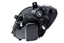 画像をギャラリービューアに読み込む, Hella 2009 Mercedes-Benz Sprinter  Headlamp Rh