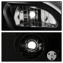画像をギャラリービューアに読み込む, Spyder 13-19 Peterbilt 579 Passenger Side Projector Headlights - Black (PRO-YD-PB57914-SEQ-R-BK)
