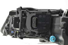 画像をギャラリービューアに読み込む, Hella 08-10 Vw Touareg Xenon Headlamp Rh