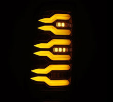 画像をギャラリービューアに読み込む, AlphaRex 99-06 Chevrolet Silverado Sierra LUXX-Series LED Tail Lights Alpha-Black