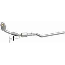 画像をギャラリービューアに読み込む, MagnaFlow 18-20 Volkswagen Tiguan 2.0L OEM Underbody Direct Fit Converter