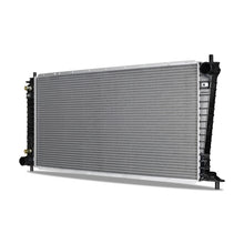 画像をギャラリービューアに読み込む, Mishimoto Ford Expedition Replacement Radiator 1997-1998