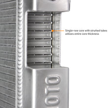 画像をギャラリービューアに読み込む, Mishimoto 2024+ Toyota Tacoma Performance Aluminum Radiator
