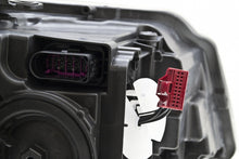 画像をギャラリービューアに読み込む, Hella 2015 Audi A8 S8 15 - Headlamp Lh Led