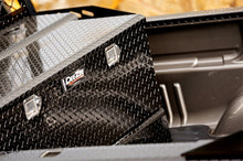 画像をギャラリービューアに読み込む, Dee Zee Universal Tanks - Combo Auxiliary Black Tread Aluminum (43 Gal)