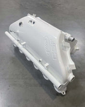 画像をギャラリービューアに読み込む, CSF BMW M2/M3/M4 S58 (G8X) Charge-Air Cooler Manifold - Alpine White