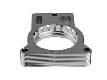 画像をギャラリービューアに読み込む, aFe Silver Bullet Throttle Body Spacer GM Trucks 2500/3500 96-00 V8-7.4L/01-07 V8-8.1L