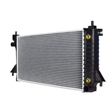画像をギャラリービューアに読み込む, Mishimoto Ford Taurus Replacement Radiator 1996-2007