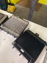 画像をギャラリービューアに読み込む, CSF BMW F8X M3/M4/M2C Auxiliary Radiators w/ Rock Guards (Sold Individually - Fits Left and Right