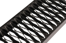 画像をギャラリービューアに読み込む, Dee Zee Universal Running Board Rough Step (55In Aluminum)