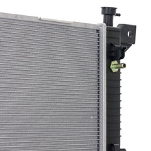 画像をギャラリービューアに読み込む, Mishimoto 11-14 Ford F-150 6.2L Plastic Radiator