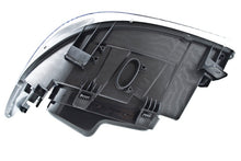 画像をギャラリービューアに読み込む, Hella 2009 Mercedes-Benz Sprinter  Headlamp Rh