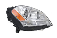 画像をギャラリービューアに読み込む, Hella 2009-2011 Mercedes-Benz ML320 AMG Bi-Xenon Headlight Assembly