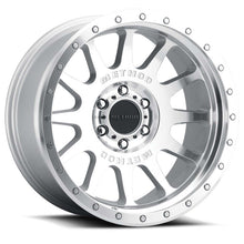 画像をギャラリービューアに読み込む, Method MR605 NV 20x10 -24mm Offset 8x180 124.1mm CB Machined Clear Coat Wheel