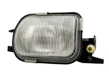 画像をギャラリービューアに読み込む, Hella 2000-2004 Mercedes-Benz C240 Fog Light Assembly Left