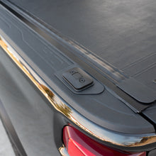 画像をギャラリービューアに読み込む, Putco 14-18 Chevrolet Silverado LD/GMC Sierra LD Push-Up Tie Handle (Driver side rear) - Black