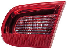 画像をギャラリービューアに読み込む, Hella 2011-2016 BMW 528i Right Inner Tail Light