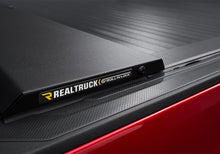 画像をギャラリービューアに読み込む, Roll-N-Lock 2024 Toyota Tacoma 6ft A-Series Retractable Tonneau Cover