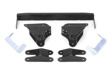 画像をギャラリービューアに読み込む, Fabtech 01-04 Ford F250/350 4WD 3.5in Spring Hanger w/Perf Shks