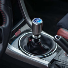 画像をギャラリービューアに読み込む, GrimmSpeed Swap-Top Shift Knob Caps - Checkered Blue