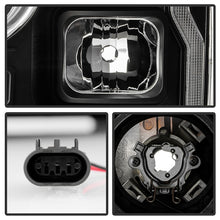 画像をギャラリービューアに読み込む, Spyder Signature 20-22 Ford F250/F350 (Halogen) Proj. Headlights - Black (PRO-YD-FS20HALSI-SEQ-BK)