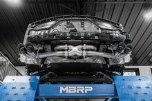 画像をギャラリービューアに読み込む, MBRP 20-23 Chevrolet Corvette C8 3in Cat Back Quad Split Rear Exit w/ Carbon Fiber Tips - T304