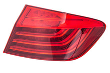 画像をギャラリービューアに読み込む, Hella 2011-2016 BMW 528i Right Outer Tail Light