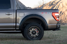 画像をギャラリービューアに読み込む, Pocket Fender Flares | YZ Oxford White | Ford F-150 2WD/4WD (2021-2025)