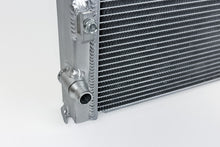 画像をギャラリービューアに読み込む, CSF BMW F-Chassis Gen 1 B58 High Performance All-Aluminum Radiator