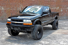 画像をギャラリービューアに読み込む, 6 Inch Lift Kit | TD | Chevy/GMC Blazer 4 Door/S10 Truck 4 Door/S15 Jimmy 4 Door (94-04)