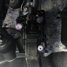 画像をギャラリービューアに読み込む, Throttle Pedal Spacer for the Left-Hand-Drive Vehicles
