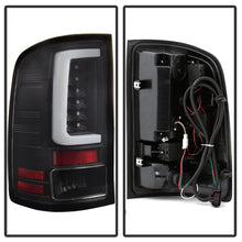 画像をギャラリービューアに読み込む, Spyder 07-13 GMC Sierra 1500 V2 Light Bar LED Tail Lights - Black (ALT-YD-GS07V2-LBLED-BK)