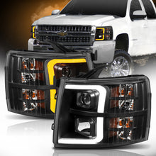 画像をギャラリービューアに読み込む, ANZO 07-13 Chevrolet Silverado 1500 Plank Style Projector Headlights Black w/ Amber