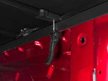 画像をギャラリービューアに読み込む, Tonno Pro 16-19 Toyota Tacoma 6ft Fleetside Tonno Fold Tri-Fold Tonneau Cover