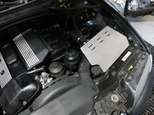 画像をギャラリービューアに読み込む, Injen 99-00 BMW 323i E46 2.5L/99-00 328 E46 2.8L/01-05 325 E46 2.5L Wrkl Blk Short Ram Intake w/MR