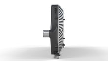 画像をギャラリービューアに読み込む, Mishimoto 16-19 Nissan Titan XD 5.0L Cummins Intercooler (Silver)