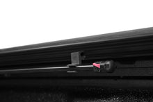 画像をギャラリービューアに読み込む, Rugged Ridge Armis Hard Folding With LINE-X Bed Cover 2020 JT