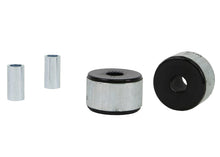 画像をギャラリービューアに読み込む, Whiteline Plus 03-06 EVO 8/9 Traction Control Rear Differential Mount Insert
