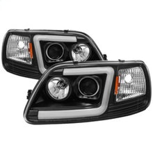 画像をギャラリービューアに読み込む, Spyder 97-03 Ford F-150 (After 6/1997) Light Bar Projector Headlights - Blk (PRO-YD-FF15097V2-LB-BK)