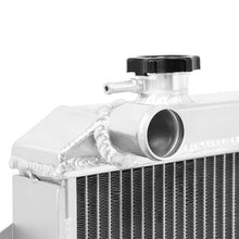 画像をギャラリービューアに読み込む, Mishimoto 1988-1997 Toyota Hilux Performance Aluminum Radiator