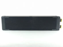画像をギャラリービューアに読み込む, CSF Universal Dual-Pass Oil Cooler (RS Style) - M22 x 1.5 - 24in L x 5.75in H x 2.16in W