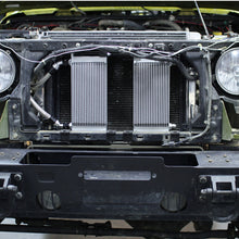 画像をギャラリービューアに読み込む, Mishimoto 2007-2011 Jeep Wrangler JK Oil Cooler Kit Thermostatic
