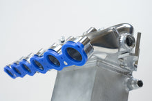 画像をギャラリービューアに読み込む, CSF BMW M2/M3/M4 S58 Comp &amp; Non-Comp (G8X) Charge-Air Cooler Manifold - Thermal Dispersion Black