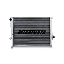画像をギャラリービューアに読み込む, Mishimoto 99-02 BMWZ3 Manual X-Line (Thicker Core) Aluminum Radiator