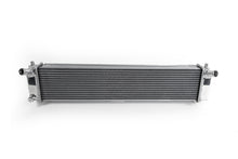 画像をギャラリービューアに読み込む, CSF 96-04 Porsche Boxster S (986) / 98-05 Porsche 911 (996) Auxiliary Center Radiator