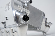 画像をギャラリービューアに読み込む, CSF BMW M2/M3/M4 S58 Comp &amp; Non-Comp (G8X) Charge-Air Cooler Manifold - Thermal Dispersion Black