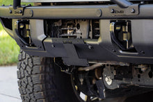 画像をギャラリービューアに読み込む, DV8 Offroad 21-22 Ford Bronco Factory Front Bumper Licence Relocation Bracket - Front
