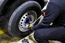 画像をギャラリービューアに読み込む, Mishimoto Aluminum Locking Lug Nuts M12x1.5 27pc Set Red